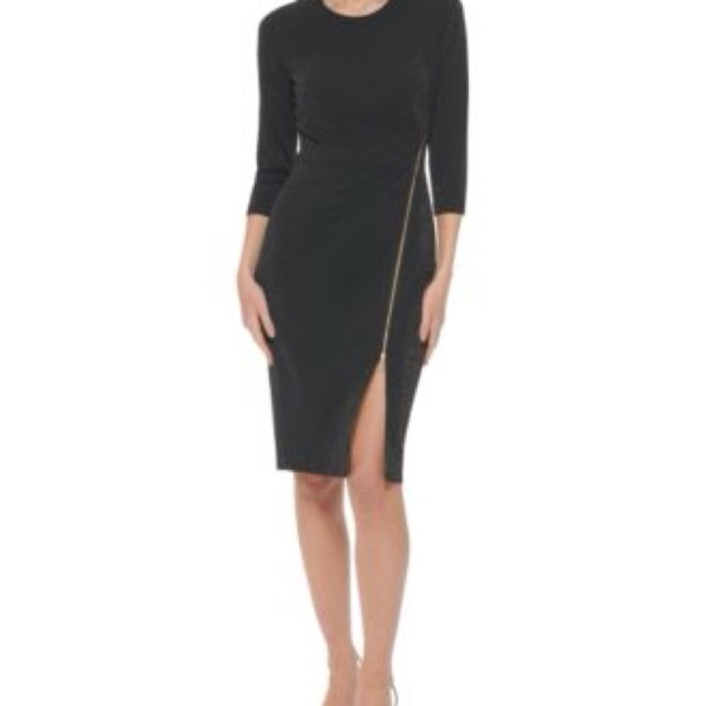 Elegant Black Sheath Dress with Gold Zipper